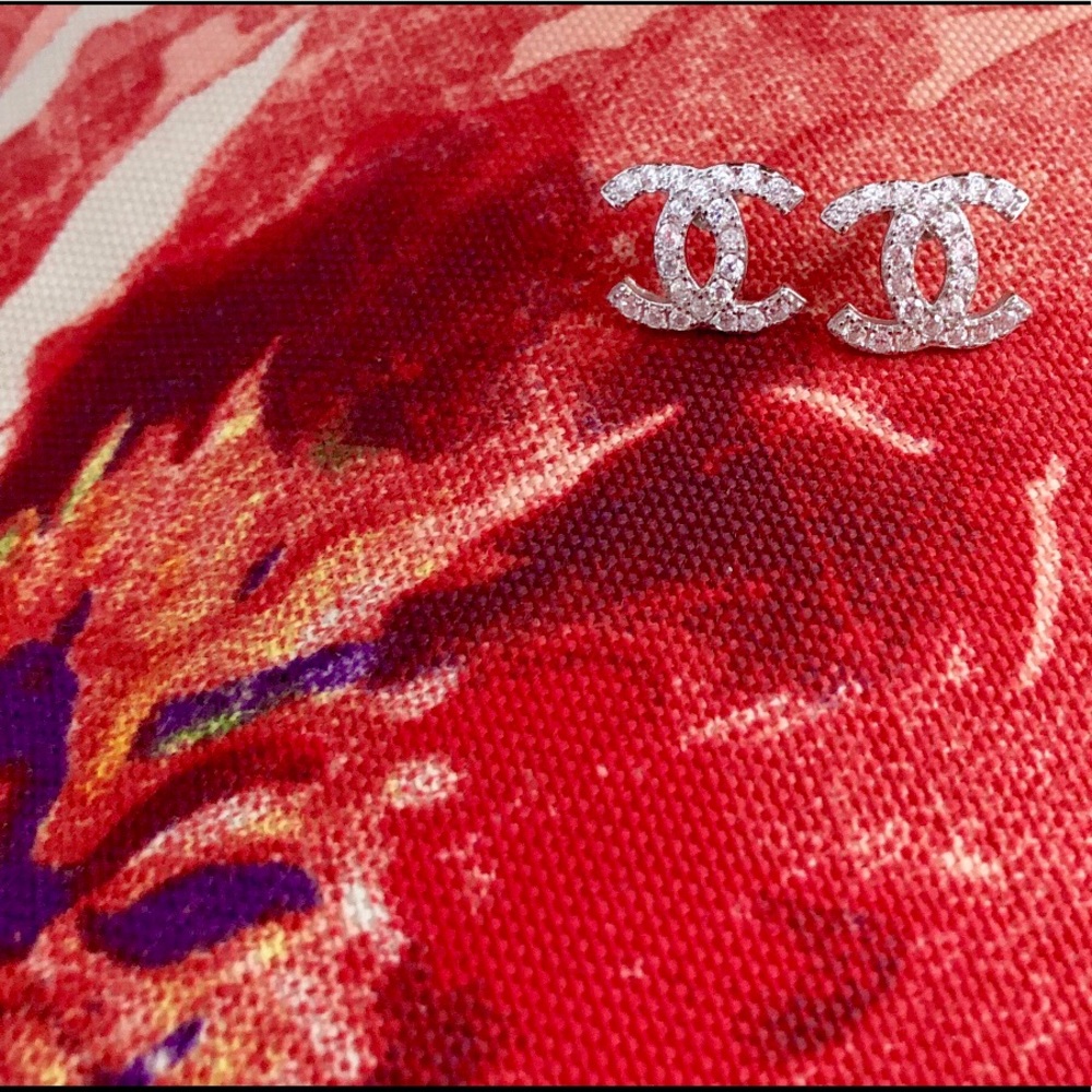 🌹fashion silver earrings♥️1